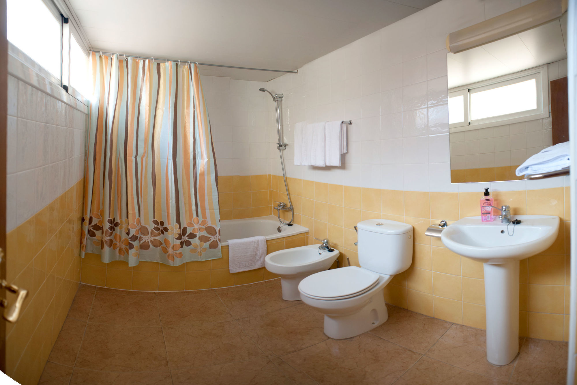 Hotel Sunshine Park Lloret de Mar Buitenkant foto
